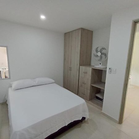 Apartamento Nuevo A Una Cuadra Del Rodadero Gaira Εξωτερικό φωτογραφία